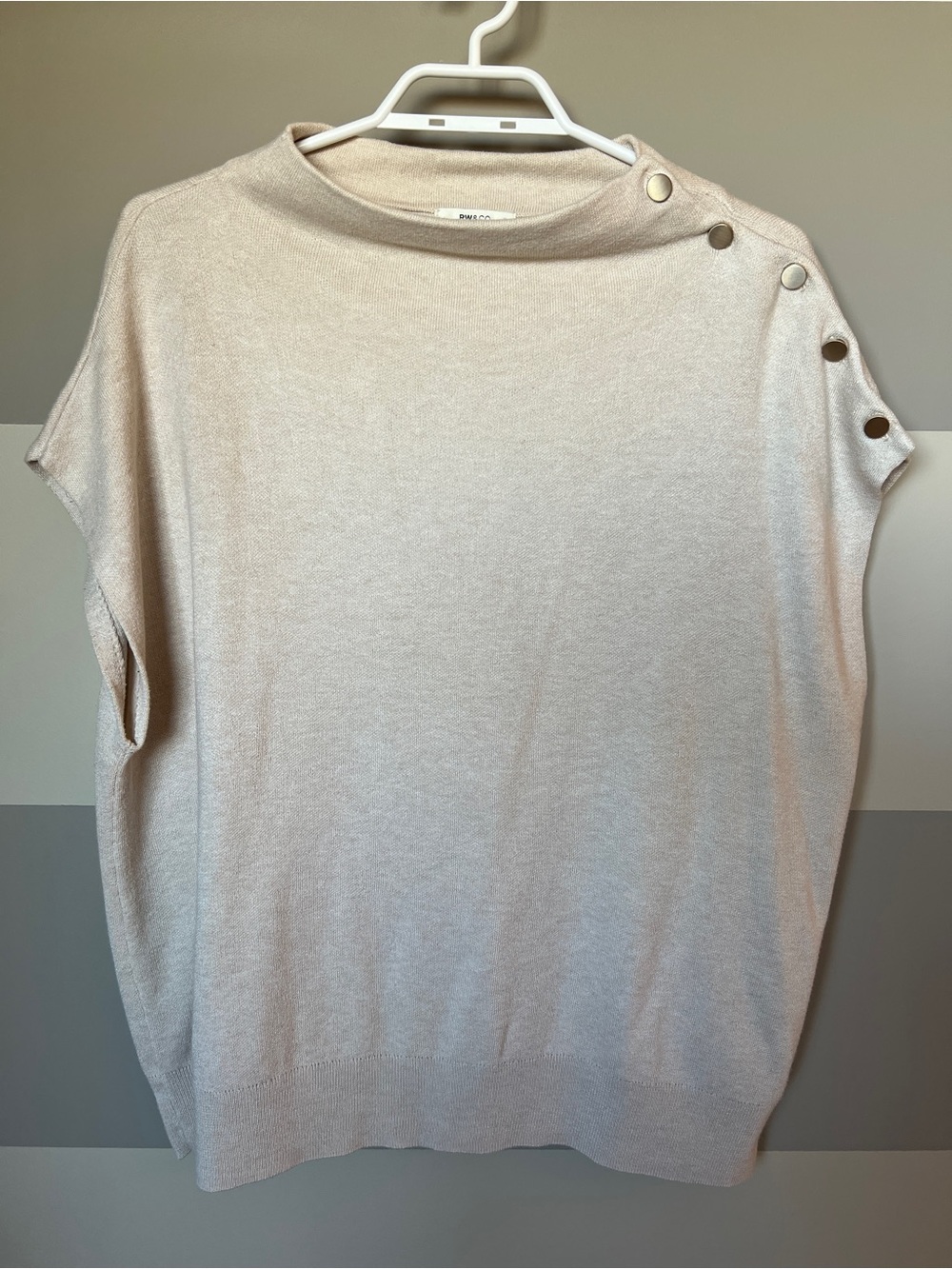 RW&Co capped button sleeve sweater - gold and beige. XL